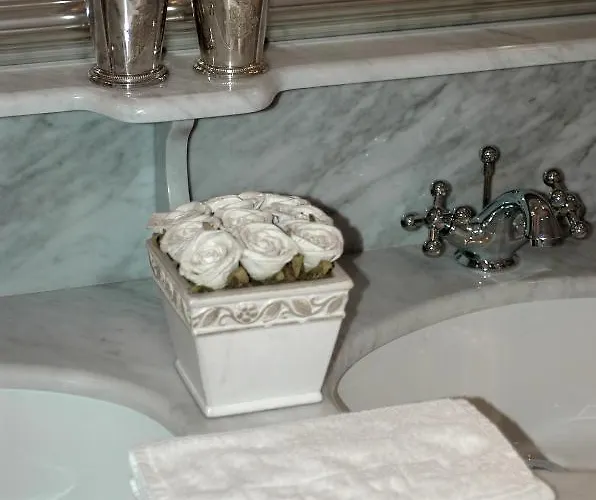 La Demeure De L'ile B&B